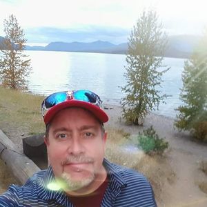 Meet your Posher, Cameron